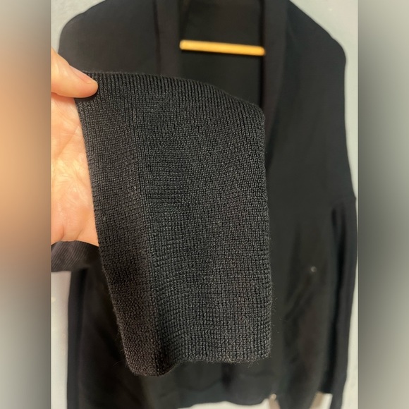 Lululemon Wrap It Up Sweater in Navy Blue. - Picture 7 of 9